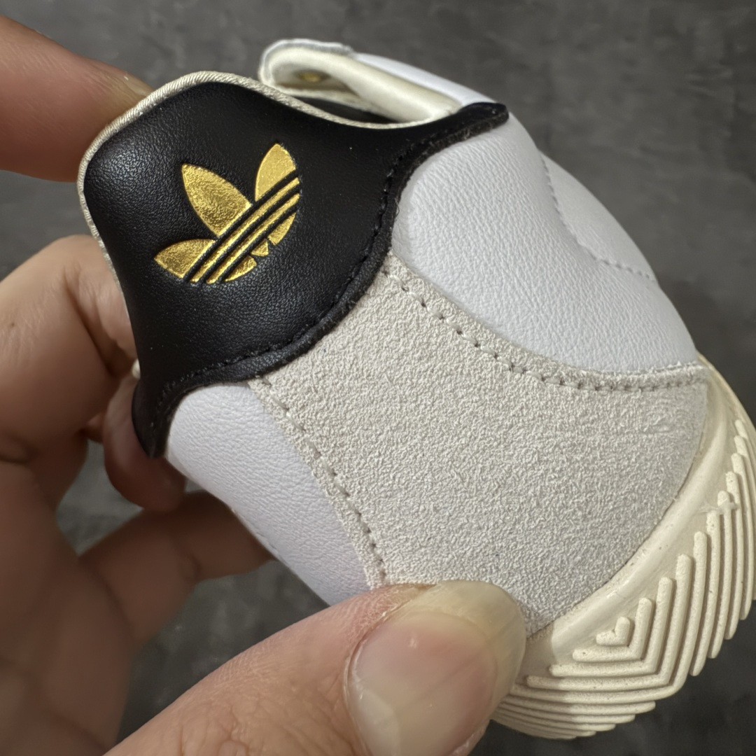 图片[2]-【渠道纯原版】Adidas Originals Changle系列 阿迪达斯 三叶草 百搭低帮休闲运动板鞋 KJ3959 市场最高版本 完美还原zp细节，注意区别市场任何版本，完全不是一路货色‼️ 全鞋原材料打造，无任何色差，正确鞋型，后跟港宝材料定型，正确微透生胶大底，反口内里头层细腻小牛皮，纸板中底 鞋垫背胶，侧面正确烫金压印字母，所有细节完美还原‼️ 尺码：35 36 36.5 37 38 38.5 39 40 40.5 41 42 42.5 43 44 44.5 45-选品中心