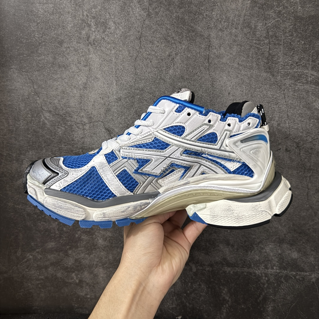 图片[2]-【公司级H版】BALENCIAGA Runner 巴黎世家七代 灰蓝色 此系列是通过溢胶、做旧、缝线等细节 展示了设计师 Demna 的运动鞋风格 用一双「旧鞋」传递复古感 后侧板、翘起的鞋头 则展示了 Demna 在结构上的未来构想 原装大盒从里到外一切百分百还原官方配置 顶级专供碾压一切版本 尺码：35 36 37 38 39 40 41 42 43 44 45 46-选品中心