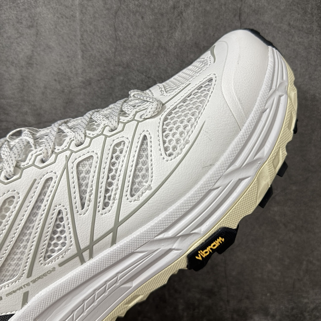 图片[6]-【公司级】Hoka Mafate Speed 2 TS 马法特二代超轻厚底轻量山地跑步鞋 1141572/OLY  #轻量化材料Fresh Foam。超轻量中底全部用料过3C认证！ 滚动平衡科技减少33%能量消耗 ！第二代Mafate更是延续精髓设计，并调整了整体的鞋型，修身的鞋型，更加灵巧的感觉一下子来了。外底韧弹感十足的EVA泡绵，结合Vibram橡胶大底，性能稳定输出，无论是平时穿着还是在潮湿的梅雨季节跑步，都是非常优秀的搭配。   尺码：36 36.5 37 38 38.5 39 40 40.5 41 42 42.5 43 44 45-选品中心