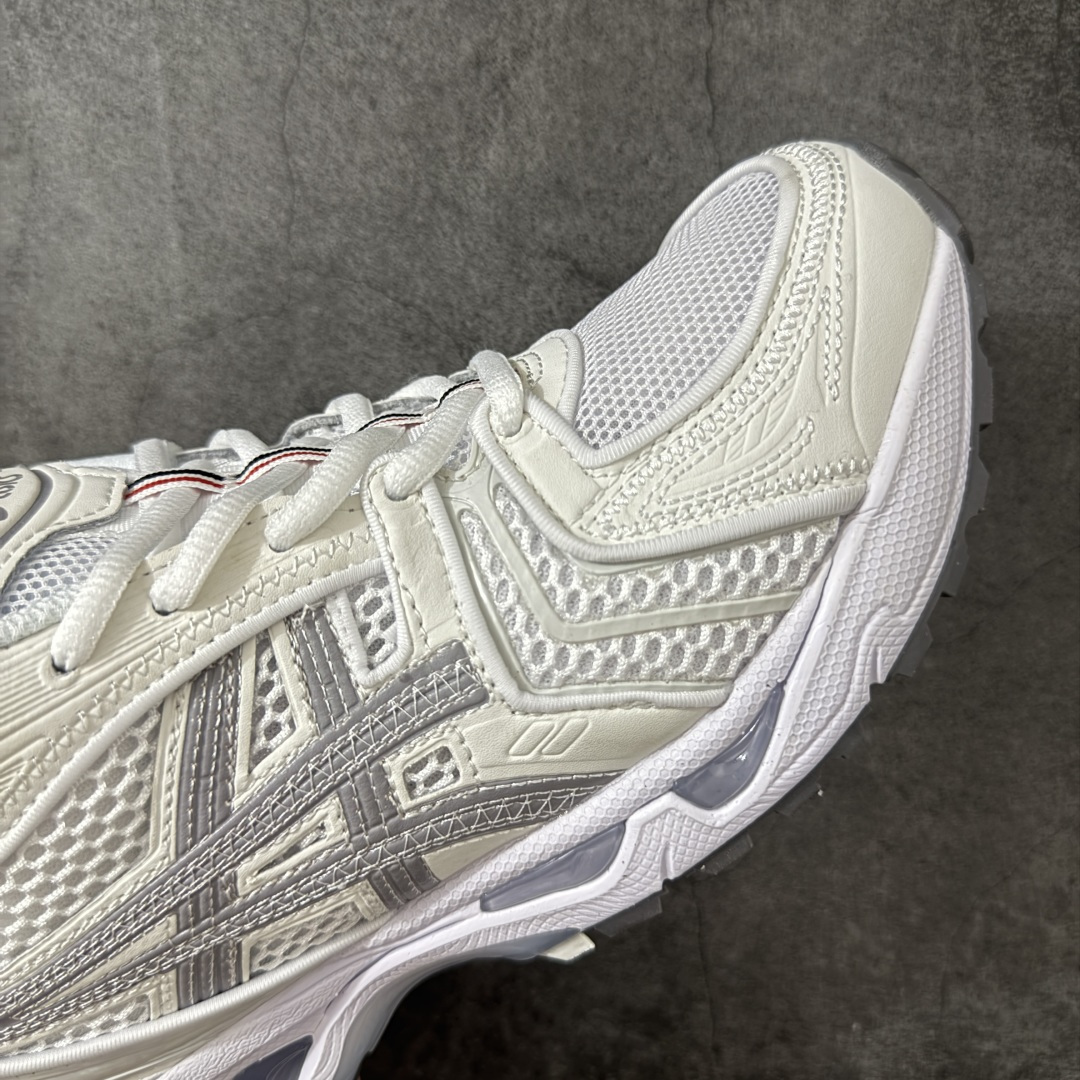 图片[6]-【首发版】亚瑟士Thom Browne TB x Asics Gel-Kayano 14系列GEL-K14 复古舒适 织物合成革减震防滑耐磨 低帮 休闲跑步鞋 原装纸板楦头开发 独家私模五层组合大底 原厂定制缓震硅胶加持 原盒原配 官方四联吊牌 一比一同步原鞋工艺和用料 后跟一样采用了GEL缓震胶 整体系列设计非常的科技感！ 锻炼跑步的同时让你一样时尚百搭！ 尺码：36-45-选品中心