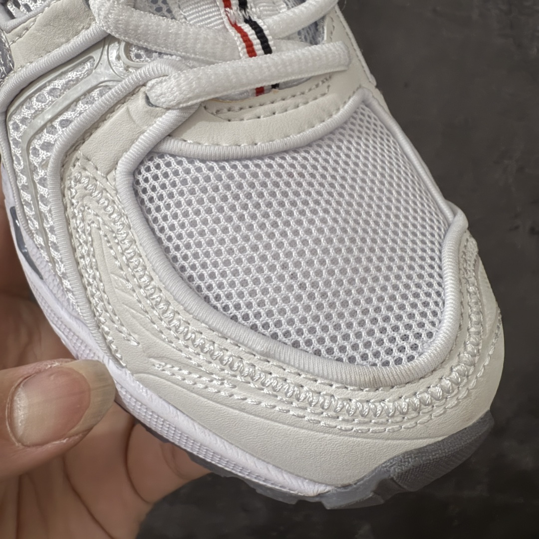 图片[5]-【首发版】亚瑟士Thom Browne TB x Asics Gel-Kayano 14系列GEL-K14 复古舒适 织物合成革减震防滑耐磨 低帮 休闲跑步鞋 原装纸板楦头开发 独家私模五层组合大底 原厂定制缓震硅胶加持 原盒原配 官方四联吊牌 一比一同步原鞋工艺和用料 后跟一样采用了GEL缓震胶 整体系列设计非常的科技感！ 锻炼跑步的同时让你一样时尚百搭！ 尺码：36-45-选品中心