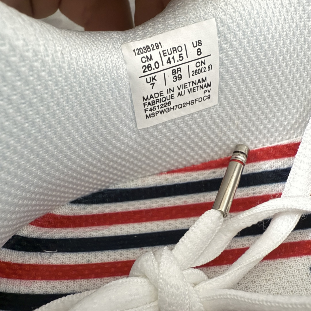 图片[8]-【首发版】亚瑟士Thom Browne TB x Asics Gel-Kayano 14系列GEL-K14 复古舒适 织物合成革减震防滑耐磨 低帮 休闲跑步鞋 原装纸板楦头开发 独家私模五层组合大底 原厂定制缓震硅胶加持 原盒原配 官方四联吊牌 一比一同步原鞋工艺和用料 后跟一样采用了GEL缓震胶 整体系列设计非常的科技感！ 锻炼跑步的同时让你一样时尚百搭！ 尺码：36-45-选品中心