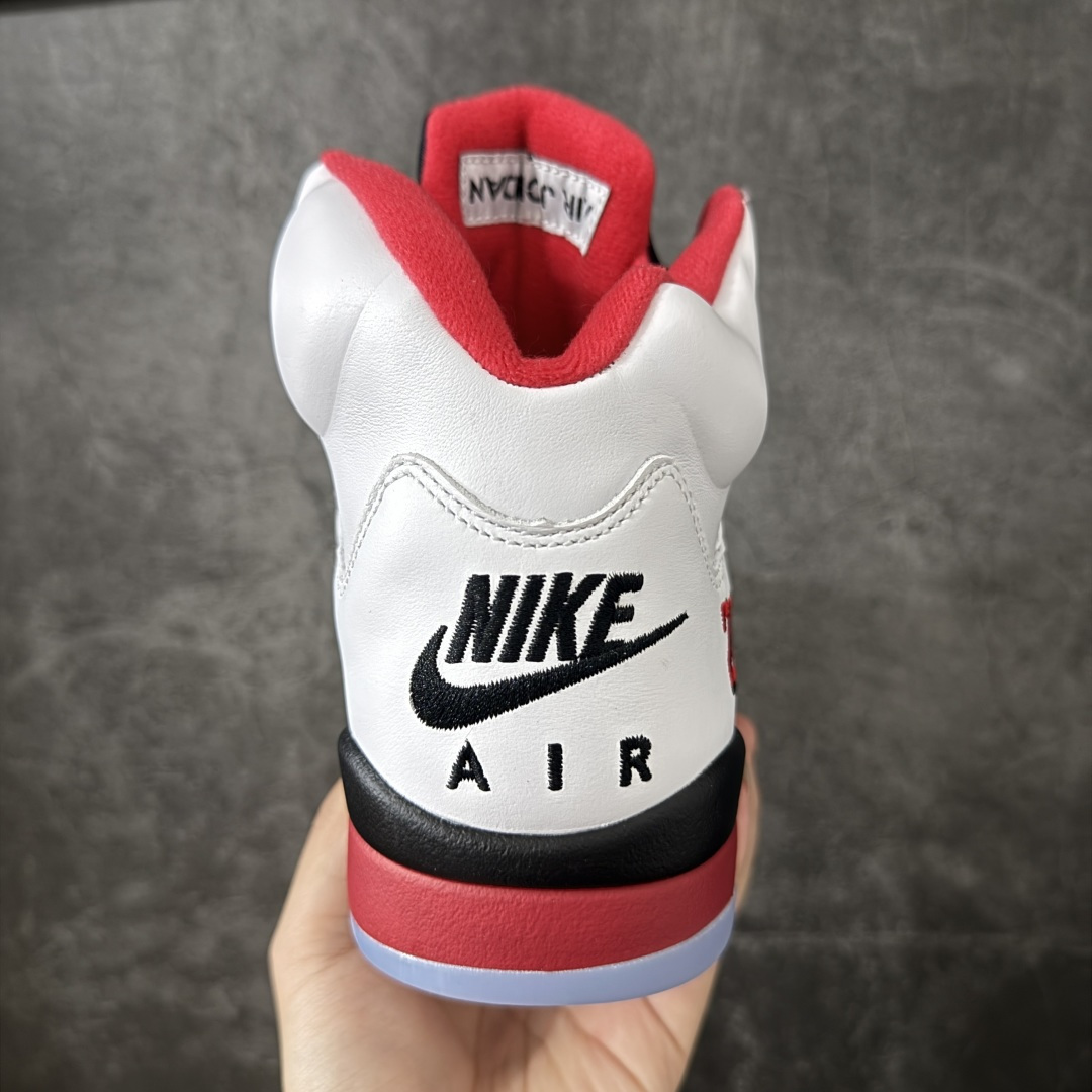 图片[4]-【KZ纯原】Air Jordan 5 Retro AJ5 乔5白红 火焰红 HQ7978-101 国内一线大厂出品 匠心打造 头层皮料原厂数据 全新纸板 模具打造 外贸 平台高端零售专供品质 品质毋庸置疑 一眼正品既视感 细节均已解码 尺码：36 36.5 37.5 38 38.5 39 40 40.5 41 42 42.5 43 44 44.5 45 46 47.5-选品中心