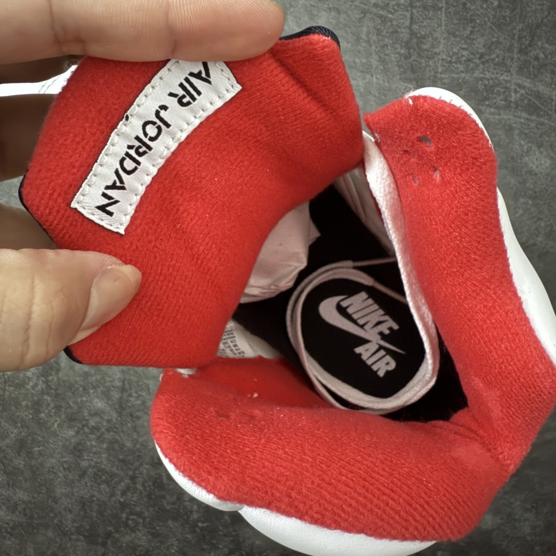 图片[7]-【KZ纯原】Air Jordan 5 Retro AJ5 乔5白红 火焰红 HQ7978-101 国内一线大厂出品 匠心打造 头层皮料原厂数据 全新纸板 模具打造 外贸 平台高端零售专供品质 品质毋庸置疑 一眼正品既视感 细节均已解码 尺码：36 36.5 37.5 38 38.5 39 40 40.5 41 42 42.5 43 44 44.5 45 46 47.5-选品中心