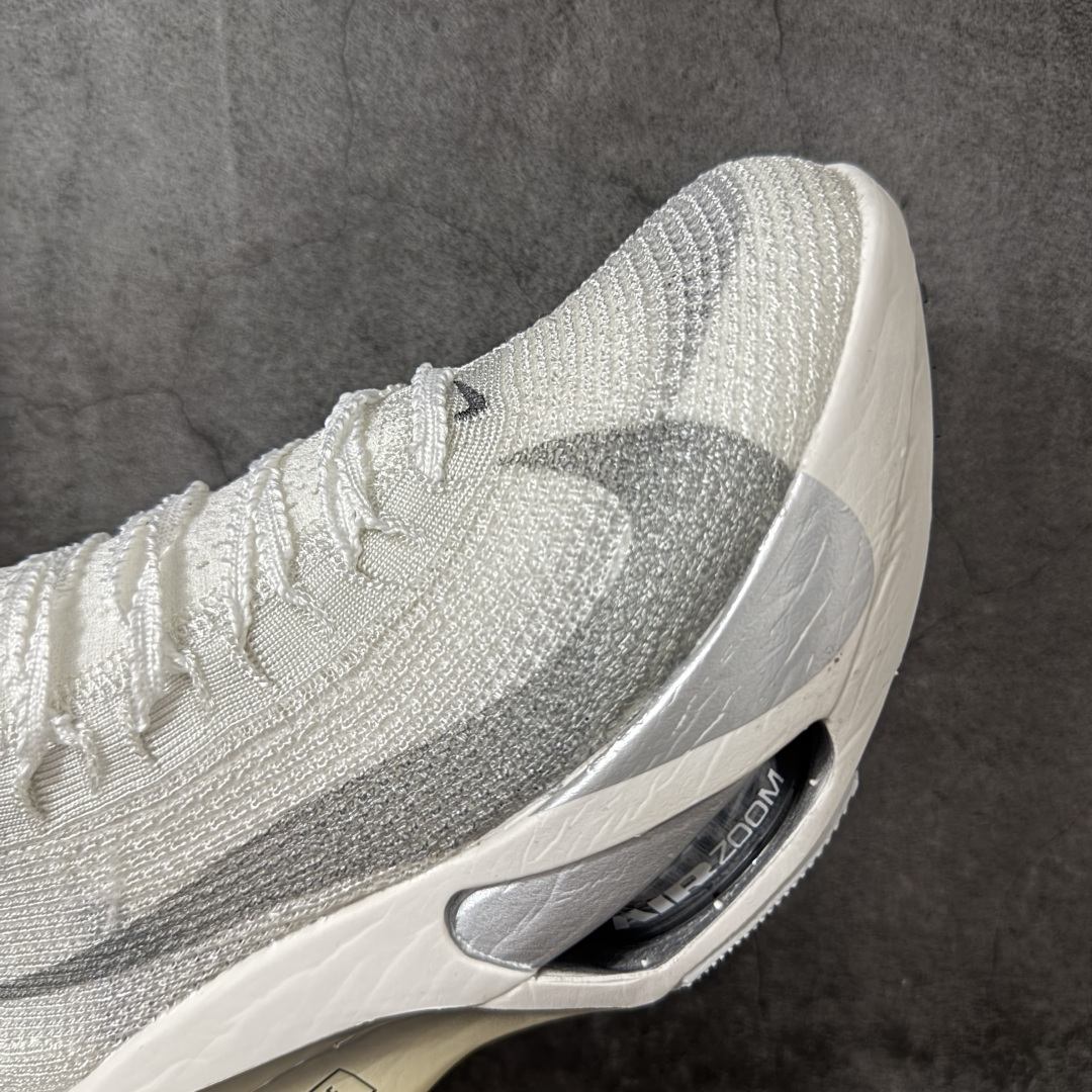 图片[6]-【碳科技纯原】Nk Zoom AlphaFly Next% 4 阿尔法飞行4代 2025年全新超级马拉松全掌碳板跑鞋 IQ0309-094  市场顶级版本 跑鞋第一梯队 专业跑鞋‼️ 原标原盒 全掌真碳版 真Zoom X气垫 配件齐 有配正确配套防尘布袋 真材实料 假一赔十‼️ 正确大底刷漆（鞋底部分黑色刷漆有裂纹） 鞋款搭载两个Airzoom缓震配置，全掌型碳纤维板，缔造出色推进感；中底ZoomX 泡绵从后跟延伸至鞋头，超强回弹性 💪🏻 空气动力学造型则依然保留。前掌采用镂空设计，让鞋底的碳板配置得以可视化 造型更具未来感。   尺码：36 36.5 37.5 38 38.5 39 40 40.5 41 42 42.5 43 44 44.5 45-选品中心