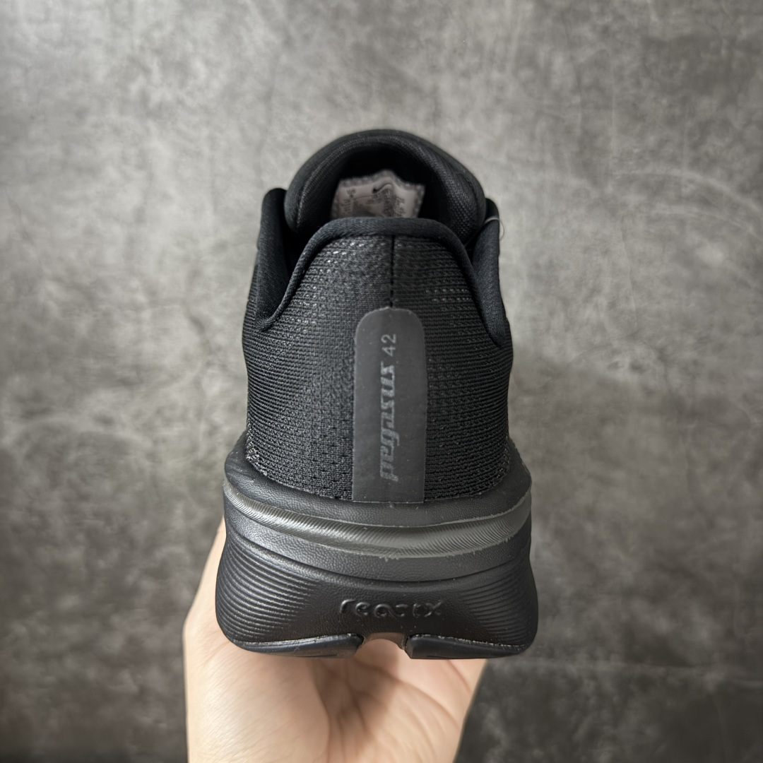 图片[4]-【RS纯原】Nike Air Zoom Pegasus 42 登月42代超级飞马系列马拉松跑步鞋 IB1881-003 平台专供 充正品质 原材料打造 中底搭载前Zoom+全掌React配置 全部原鞋开发打造 所有细节全部同步原版 全新一代拥有 Zoom Air 一如既往的稳定感和流畅感 鞋面采用工程网眼设计 为特定高热区域营造出色透气性 进一步增加鞋面的穿孔数量 让足部能够快速散热 中足搭配 Flywire 飞线 在高速运动时营造舒适稳定的贴合感 内置Zoon气垫加持 动力十足！ 尺码： 36-45-莆田鞋
