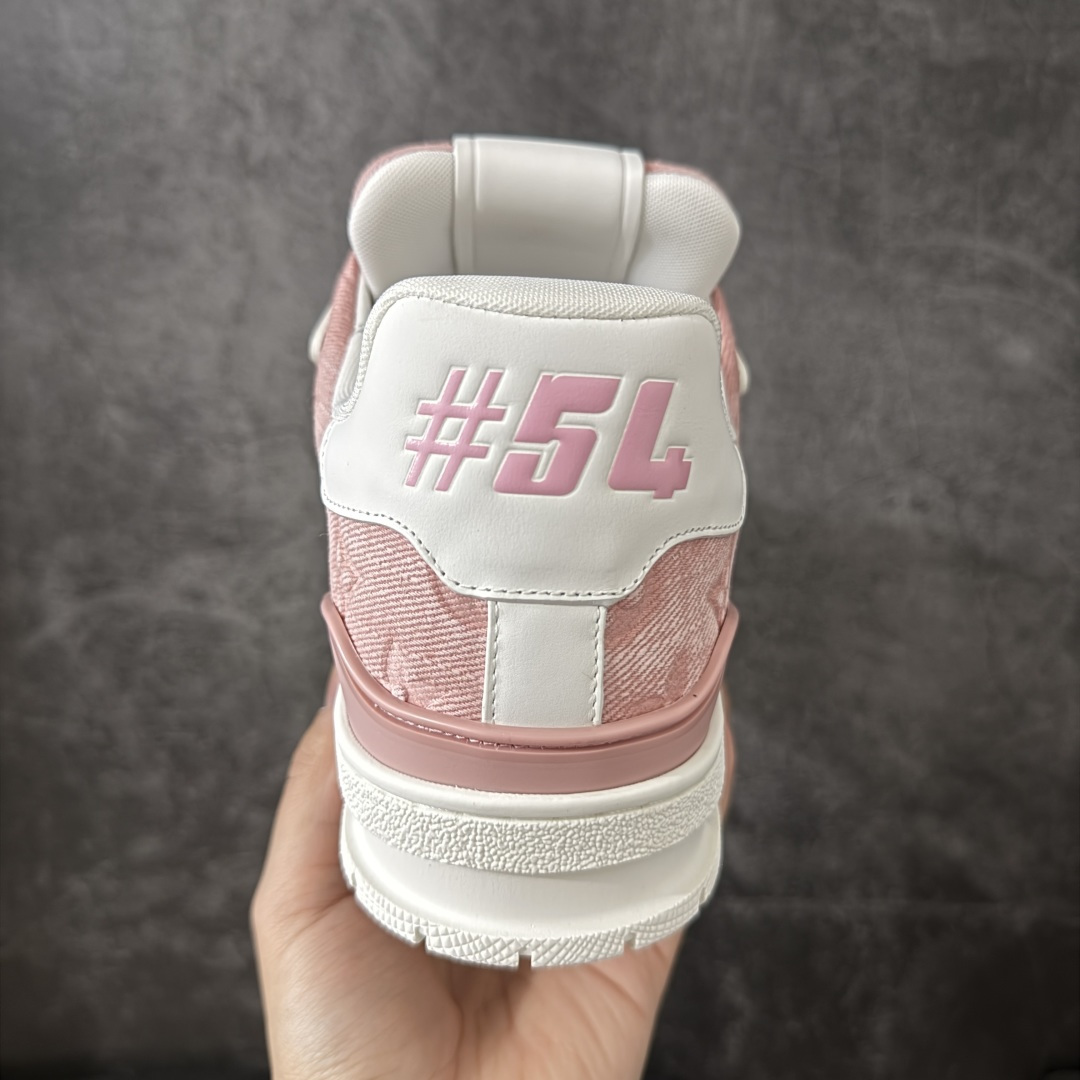 图片[4]-【广东纯原版】LV Louis Vuitton Trainer 低帮休闲板鞋 代购级别 ZP级全套包装 原版购入历时近两个月开发打造！ 经典多拼色超好看 原版完美楦型 调试了两个月 鞋面独家订制压纹粒面小牛皮 大底TPU、模具费2w+ 质感媲美原版 垫脚聚米微料加透气英伦网布 细节原版一致 ❗️请注意区分市面通货材料 版型 包装配件 尺码：35-46-选品中心