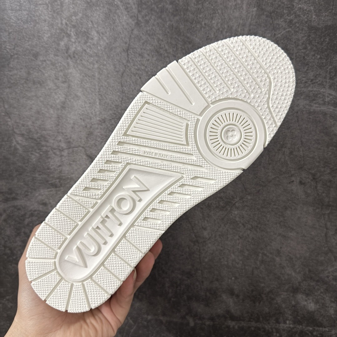 图片[9]-【广东纯原版】LV Louis Vuitton Trainer 低帮休闲板鞋 代购级别 ZP级全套包装 原版购入历时近两个月开发打造！ 经典多拼色超好看 原版完美楦型 调试了两个月 鞋面独家订制压纹粒面小牛皮 大底TPU、模具费2w+ 质感媲美原版 垫脚聚米微料加透气英伦网布 细节原版一致 ❗️请注意区分市面通货材料 版型 包装配件 尺码：35-46-选品中心