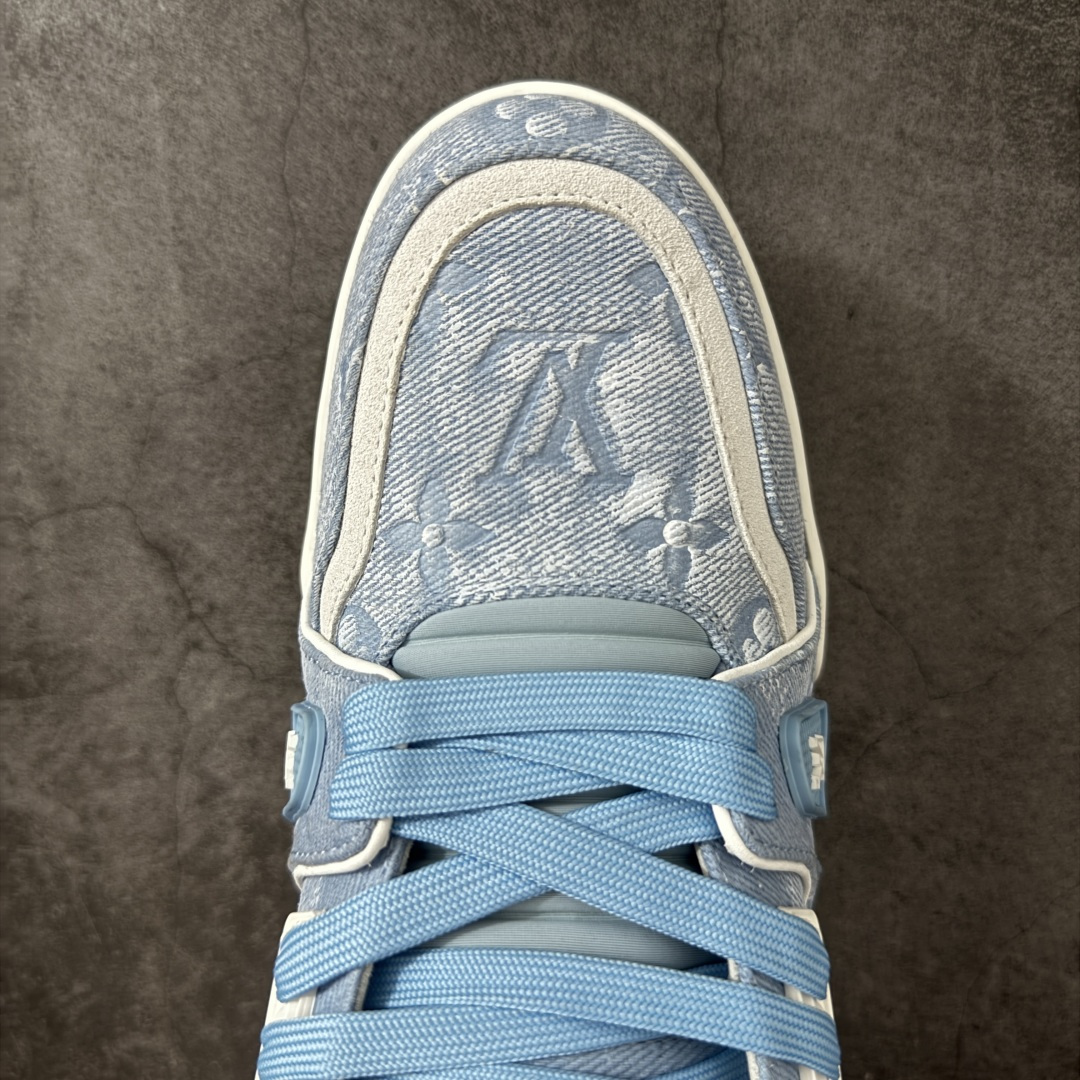 图片[5]-【广东纯原版】LV Louis Vuitton Trainer 低帮休闲板鞋 代购级别 ZP级全套包装 原版购入历时近两个月开发打造！ 经典多拼色超好看 原版完美楦型 调试了两个月 鞋面独家订制压纹粒面小牛皮 大底TPU、模具费2w+ 质感媲美原版 垫脚聚米微料加透气英伦网布 细节原版一致 ❗️请注意区分市面通货材料 版型 包装配件 尺码：35-46-选品中心