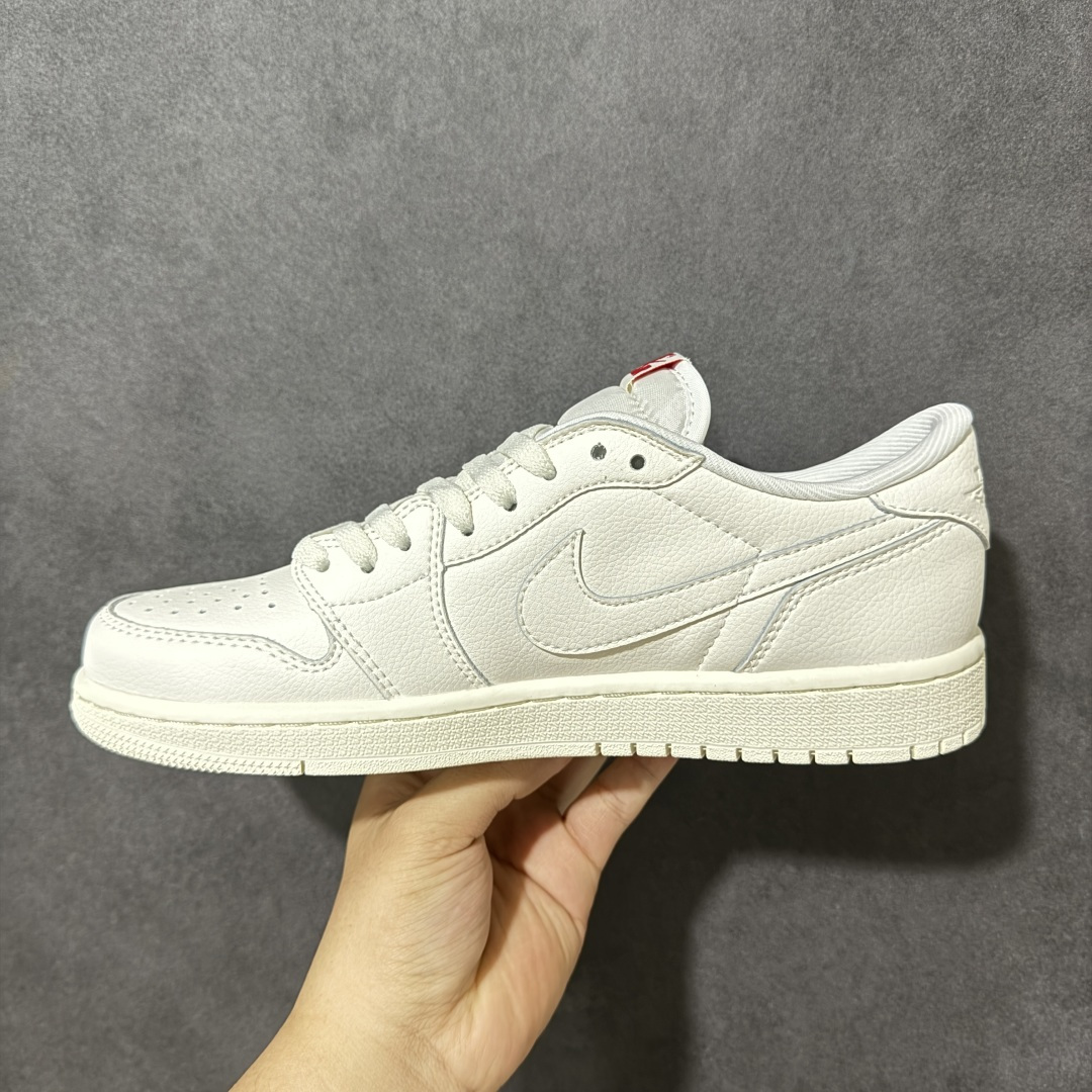 图片[2]-【K版纯原】Air Jordan AJ1 Low 低帮 HQ6998-100 全新流水线出品 市场第二梯队最强版 全部原鞋开发 原楦原纸板开发 全鞋电脑针车 原厂内置全掌气垫 原盒内在原标 唯一Zp原版鞋带绑法 免检产品 全新2022版型 全头层皮料 完美零毛边处理 原厂配置全掌气垫 价格定位良心 新配色陆续出货 尺码：36-46-选品中心