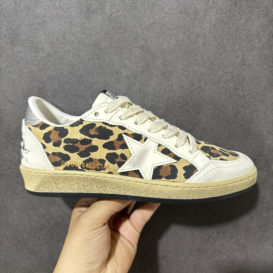 【H11纯原】GGDB Golden Goose Super Star 小脏鞋 复古休闲 手工做旧 头层牛皮 男女同款板鞋 #独家原盒 原底原料 开模打造 #原厂织唛鞋标 高精密准度 #全手工打磨做旧 匹配原版98%以上 #原厂增高鞋垫 完美精细做工 #外贸平台专供 顶级品质头层牛皮 #皮料切割干净 无任何毛边 清洁度细节完美 #全手工打磨做旧 还原巴黎时装周出镜质感 #全方位贴合包裹脚型 舒服不磨脚 #自带3厘米内增高 隐形拉长腿部线条 尺码：36 37 38 39 40 41 42 43 44 45 46-选品中心