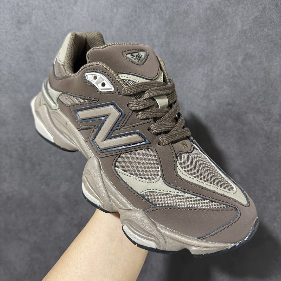 图片[3]-【公司级】New Balance NB9060 复古休闲运动慢跑鞋  #最强性价版 采用大面积网眼以及麂皮材质覆盖鞋身，还原经典气质。搭载ABZORB避震科技，由泡沫聚酯制成，上脚可以有效减少由鞋底反弹对身体及双腿的冲击力 货号：U9060493  尺码：36 37 37.5 38 38.5 39 40 40.5 41 42 42.5 43 44 44.5 45-选品中心