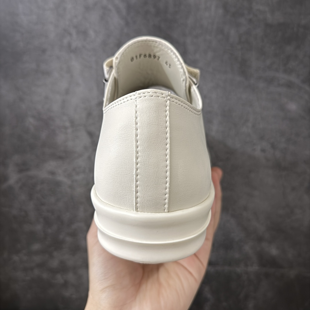 图片[4]-【莞产G版】大匡威RO / Rick Owens DRKSHDW 瑞克·欧文斯 大匡威低帮/低帮 机能金属扣西瓜头 【皮料】 东莞原厂进口全新原厂皮 【鞋头】软糯，轻轻按压有牛皮细细的纹理质感！ 【鞋底】TPU大底奶香味！硬度、肤感一比一！鞋底logo钢印清晰正确！ 【鞋垫】独家私人开模压印！牛皮贴面，双层复合！ 【尺码】 36 37 38 39 40 41 42 43 44 45 46！-选品中心
