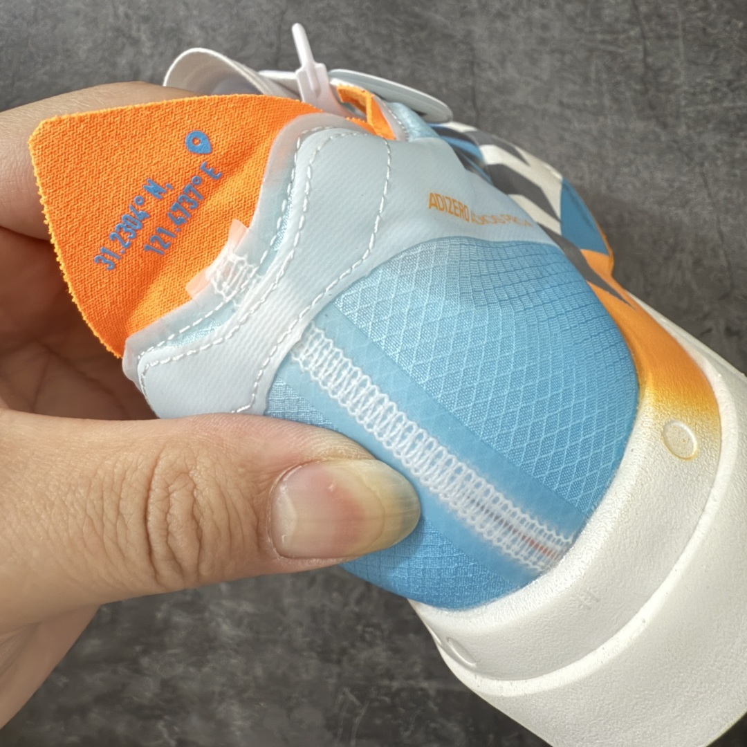 图片[4]-【NO.1纯原】Adidas Adizero Adios Pro 4 M竞训跑步鞋 KH6360 市场独一档品质 区别所有版本 原鞋购入开发数月 原材料 原档案打造 细节版型一比一 独立双层组合底私模.超软弹发泡超临界底 搭配ENERGYRODS 2.0真碳柱，每一步都动力满满 鞋面用的是Lightlock技术，轻透又贴合，就像给脚定制的一样。 中底是全掌Lightstrike Pro泡棉，软弹感超绝 真正一比一还原真实脚感💪🏻 尺码：36 36.5 37 38 38.5 39 40 40.5 41 42 42.5 43 44 44.5 45 46-选品中心
