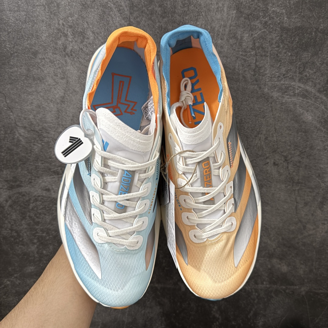 图片[2]-【NO.1纯原】Adidas Adizero Adios Pro 4 M竞训跑步鞋 KH6360 市场独一档品质 区别所有版本 原鞋购入开发数月 原材料 原档案打造 细节版型一比一 独立双层组合底私模.超软弹发泡超临界底 搭配ENERGYRODS 2.0真碳柱，每一步都动力满满 鞋面用的是Lightlock技术，轻透又贴合，就像给脚定制的一样。 中底是全掌Lightstrike Pro泡棉，软弹感超绝 真正一比一还原真实脚感💪🏻 尺码：36 36.5 37 38 38.5 39 40 40.5 41 42 42.5 43 44 44.5 45 46-选品中心