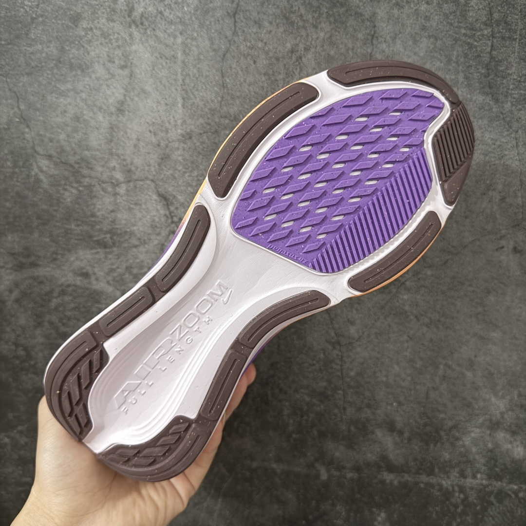 图片[9]-【XE纯原】Nike Air Zoom Pegasus 42 登月42代超级飞马系列马拉松跑步鞋 IB1881-113 平台专供 充正品质 之前未流通市场版本 内里嵌入定型海绵 中底搭载前Zoom+全掌React配置 全部原鞋开发打造 所有细节全部同步原版 全新一代拥有 Zoom Air 一如既往的稳定感和流畅感 鞋面采用工程网眼设计 为特定高热区域营造出色透气性 进一步增加鞋面的穿孔数量 让足部能够快速散热 中足搭配 Flywire 飞线 在高速运动时营造舒适稳定的贴合感 内置Zoon气垫加持 动力十足！ 尺码： 36-46-选品中心