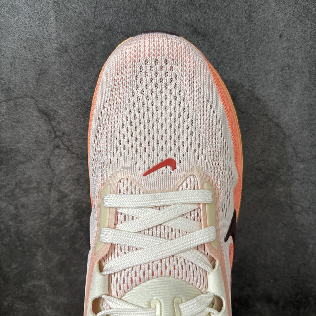 图片[5]-【XE纯原】Nike Air Zoom Pegasus 42 登月42代超级飞马系列马拉松跑步鞋 IB1881-113 平台专供 充正品质 之前未流通市场版本 内里嵌入定型海绵 中底搭载前Zoom+全掌React配置 全部原鞋开发打造 所有细节全部同步原版 全新一代拥有 Zoom Air 一如既往的稳定感和流畅感 鞋面采用工程网眼设计 为特定高热区域营造出色透气性 进一步增加鞋面的穿孔数量 让足部能够快速散热 中足搭配 Flywire 飞线 在高速运动时营造舒适稳定的贴合感 内置Zoon气垫加持 动力十足！ 尺码： 36-46-选品中心