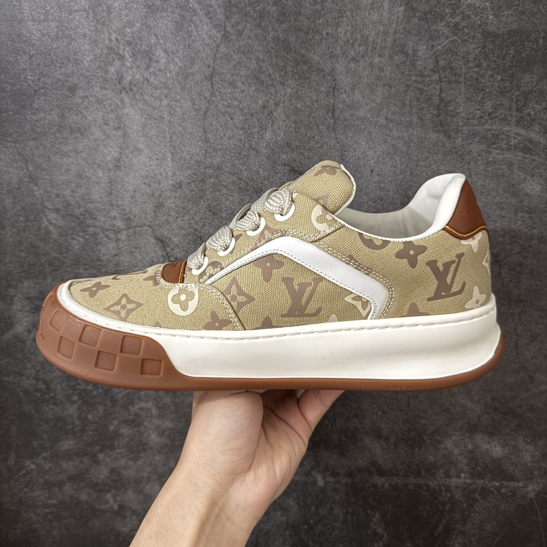 图片[3]-【HS顶级礼盒版】LV 路易威登LOUIS VUITTON Tilted Low Sneakers 倾斜系列低帮复古休闲运动文化百搭板鞋 2026早春款板鞋 饼干鞋 礼盒包装 私模开发大底 正确细节 原鞋原材料1：1打造 完美版型做工 欢迎对比市场任何品质的货品 广东原产 专业LV大厂出品 正确底 大底开发近半年 原楦型开发纸版 全鞋原材料打造 细节 针车 烫金 中底无可挑剔 包装说明书防尘布袋物件(附送官方快递加固牛皮纸外盒!!)# 尺码：39 40 41 42 43 44 45 46-选品中心