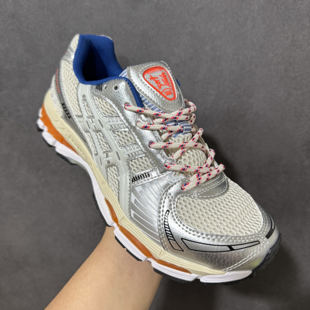 图片[3]-【公司级】Asics Gel-Kayano 12.1公司级版本 银灰绿 亚瑟士运动休闲透气专业跑鞋 采用工程弹性双层再生针织密度鞋面材质 后跟3D可视GEL缓震乳胶物料 升级FF BLAST PLUS全新缓震中底部位科技材质 外置高耐磨橡胶外底 稳步升级,跑出节奏 货号：1203A555-101 尺码：36 37 37.5 39 39.5 40.5 41.5 42 42.5 43.5 44 45 46 47-选品中心