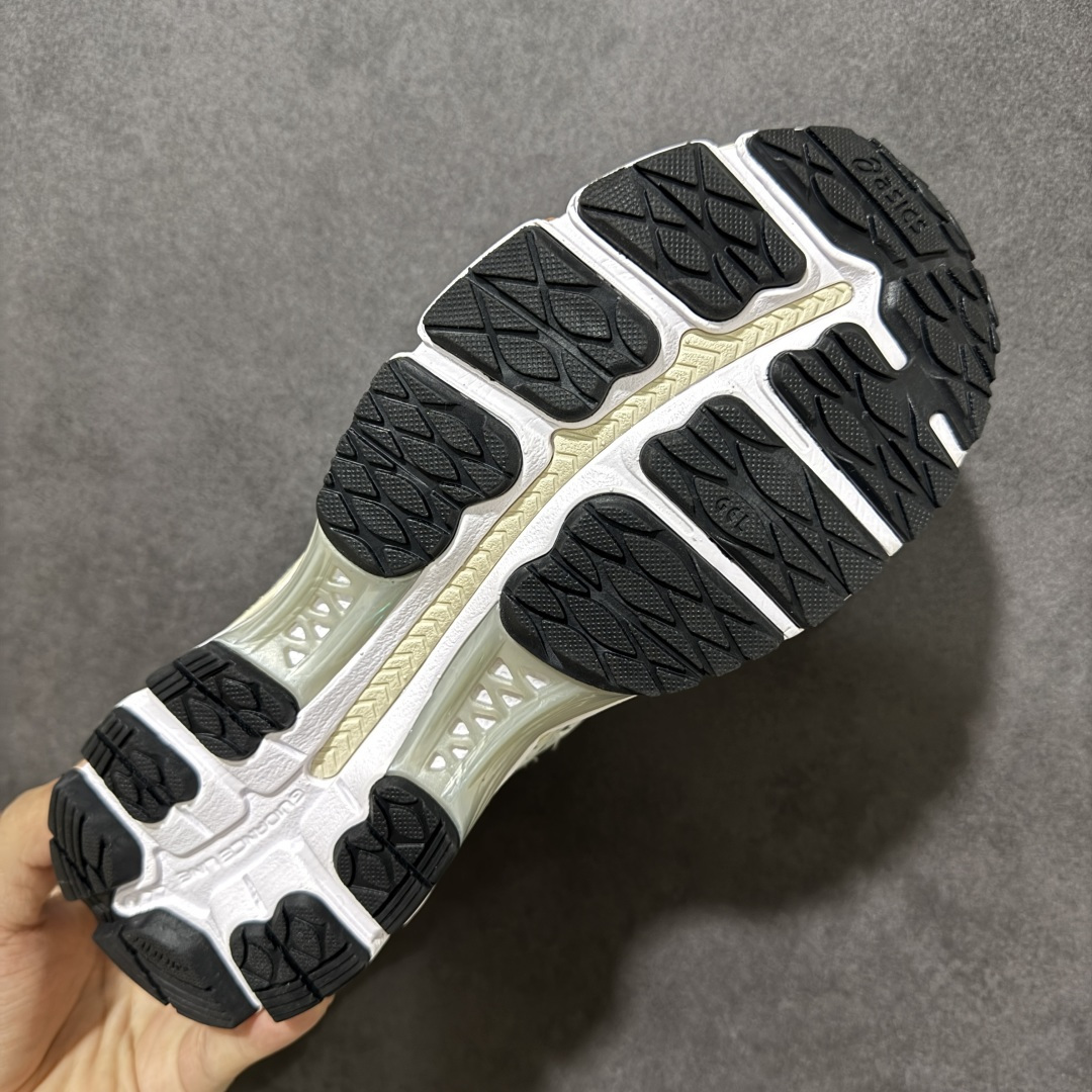 图片[9]-【公司级】Asics Gel-Kayano 12.1公司级版本 银灰绿 亚瑟士运动休闲透气专业跑鞋 采用工程弹性双层再生针织密度鞋面材质 后跟3D可视GEL缓震乳胶物料 升级FF BLAST PLUS全新缓震中底部位科技材质 外置高耐磨橡胶外底 稳步升级,跑出节奏 货号：1203A555-101 尺码：36 37 37.5 39 39.5 40.5 41.5 42 42.5 43.5 44 45 46 47-选品中心