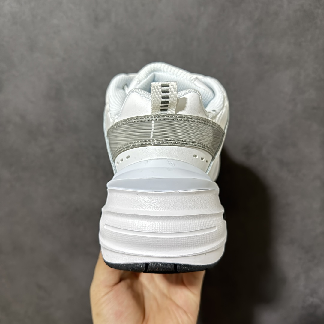 图片[4]-【纯原版】NIKE M2K Tekno 复古潮流百搭休闲运动旅游老爹鞋 BQ3378-100 市面1：1最强版本 官方新版二维码鞋标 扫码直达官网 客供原厂模具 内增专柜防尘纸 配件齐全 鞋盒钢印 合格证 独立一次发泡轻量高回弹私模 后跟使用台湾代工厂一致定型机定型 线条效果和脚感完美 真正一码一模1：1对应生产 区别市面诸多版本！ 尺码：35.5 36 36.5 37.5 38 38.5 39 40 40.5 41 42 42.5 43 44 44.5 45-选品中心
