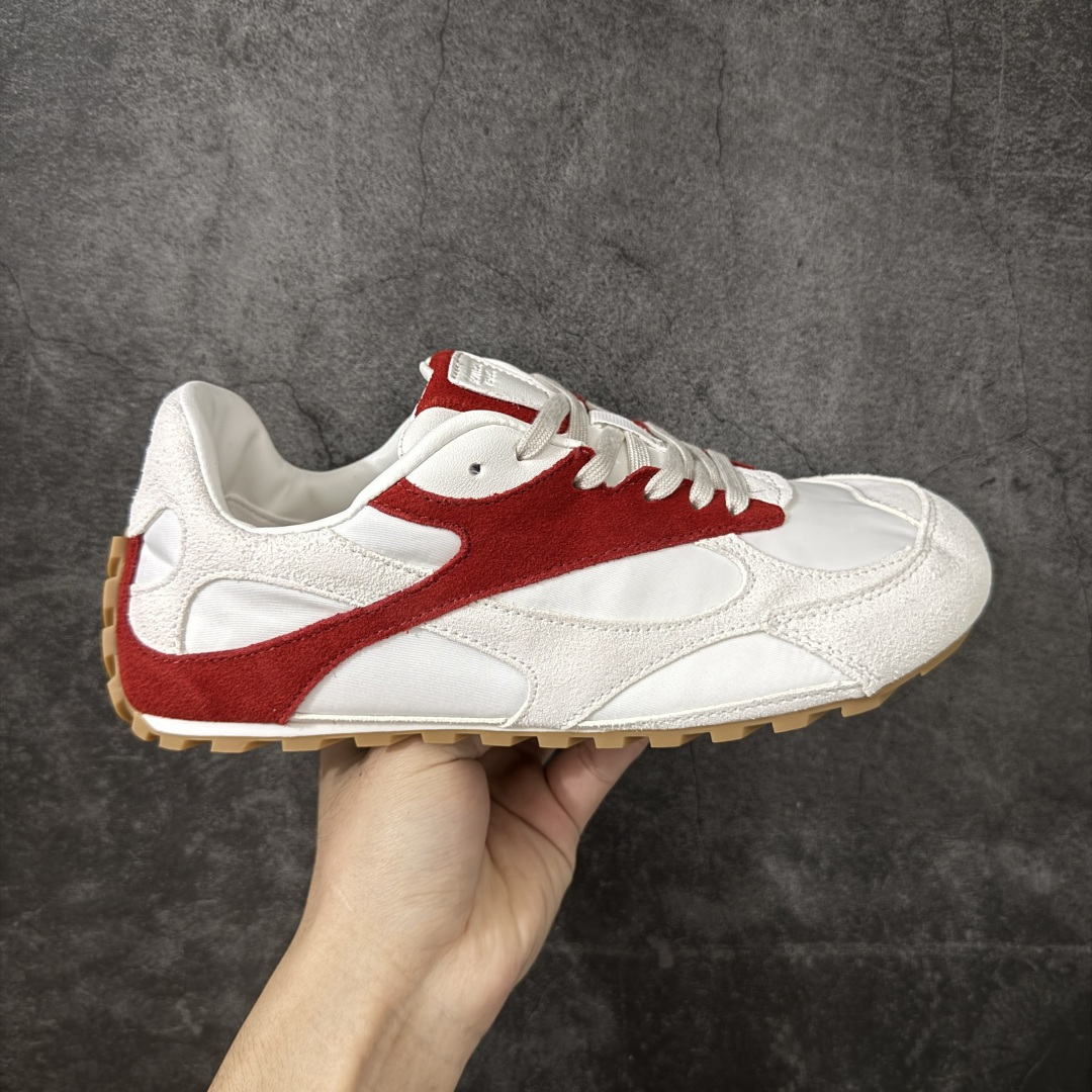 【纯原S版】BOTTEGA VENETA Orbit Runner BV葆蝶家时尚休闲王一博同款老爹鞋运动鞋 原版开发 一比一打造 相似度百分之99以上 市场一梯队级别品质 区别市场任何标文顶级品质版本 采用轻质科技网布面料 搭配几何图案设计橡胶外底 王炸系列 高版本 认准套包工艺 实际增高很多哦 还是一样显腿细非常nice 耐玩耐造 对标对版 套包鞋工艺 认准高版本 大底选用拼色TPU大底 配置原版包装 货号：851621V3MS04118 尺码：36-47-选品中心