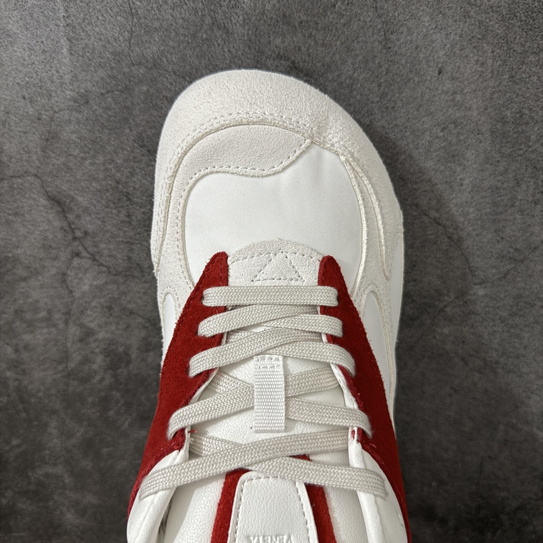 图片[5]-【纯原S版】BOTTEGA VENETA Orbit Runner BV葆蝶家时尚休闲王一博同款老爹鞋运动鞋 原版开发 一比一打造 相似度百分之99以上 市场一梯队级别品质 区别市场任何标文顶级品质版本 采用轻质科技网布面料 搭配几何图案设计橡胶外底 王炸系列 高版本 认准套包工艺 实际增高很多哦 还是一样显腿细非常nice 耐玩耐造 对标对版 套包鞋工艺 认准高版本 大底选用拼色TPU大底 配置原版包装 货号：851621V3MS04118 尺码：36-47-选品中心