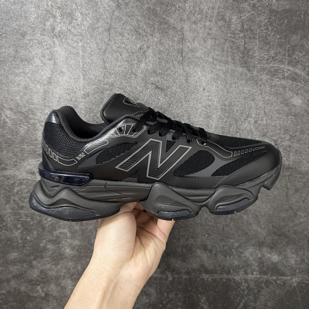 【纯原版】 New Balance NB9060 联名款 复古休闲运动慢跑鞋 U90606TO 全套原楦原纸板原厂数据开发 进口三明治网面 原装进口翻毛皮料正确绒感卡色 正确中底拉帮中底网布细节 原厂标裁 带紫光防伪 定制后跟透明水晶模块 冲裁组合 大底贴合程度胶水上色把控完美 整洁度挑战全网艺术家 多道序QC把关品质完善 匠心打造 耗时两个月开发完成 工艺极其复杂难度可想而知 新开独立私模大底 全网唯一正确六层组合大底 高端零售专供产物 尺码：36 37 37.5 38 38.5 39 40 40.5 41 42 42.5 43 44 45 46.5-选品中心