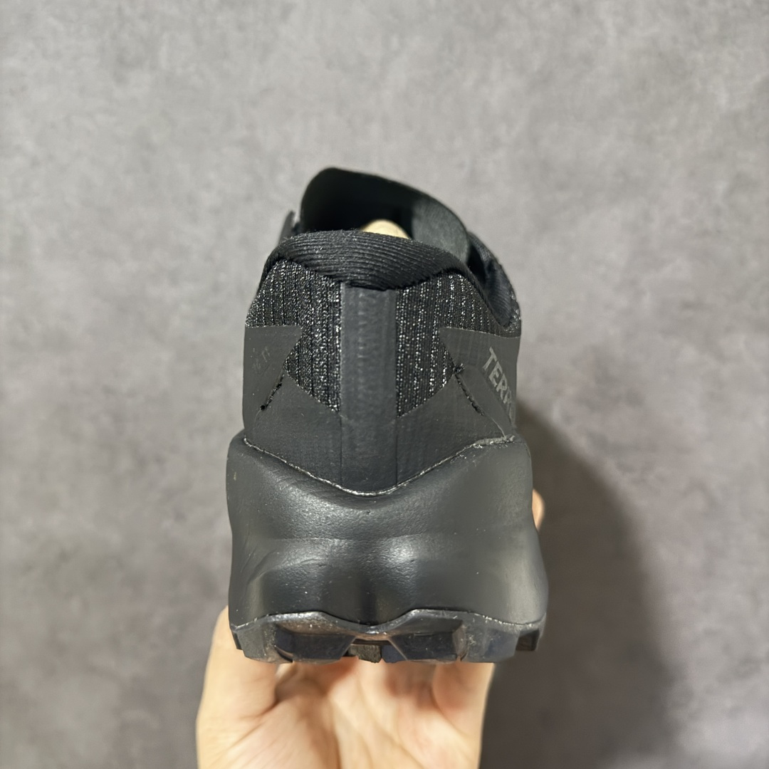 图片[4]-【公司级】阿迪达斯Adidas Terrex Agravic Trail 大速流星代系列户外越野体育低帮休闲运动慢跑鞋 Adidas/阿迪达斯 男女鞋，采用网织物 + 热熔框架支撑‌鞋面材质，双层MD高弹中底+耐磨锯齿橡胶外底❗️力求伴你勇攀高峰,挑战耐力！ 尺码：36-45 货号：KI4304-选品中心