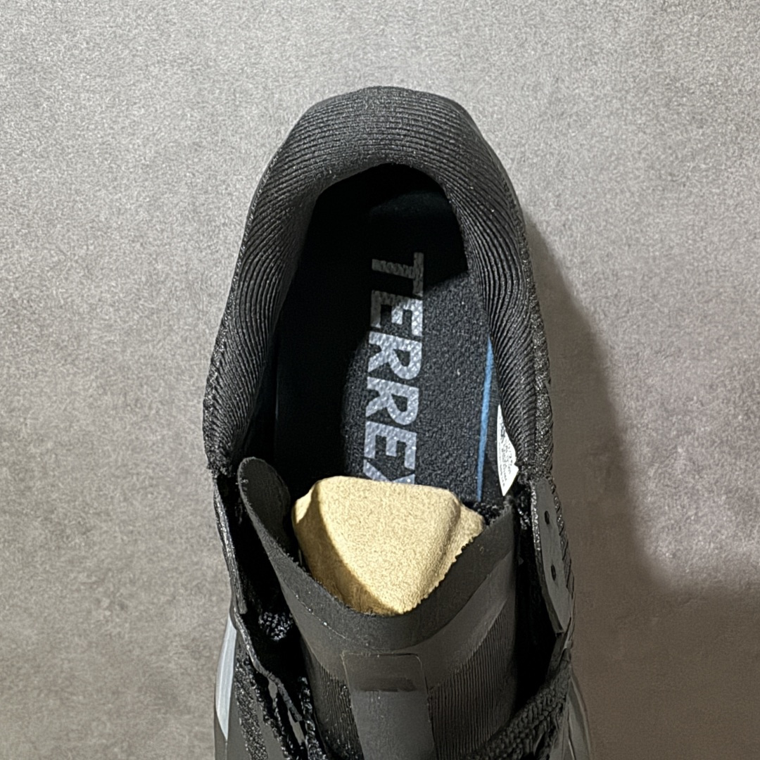 图片[6]-【公司级】阿迪达斯Adidas Terrex Agravic Trail 大速流星代系列户外越野体育低帮休闲运动慢跑鞋 Adidas/阿迪达斯 男女鞋，采用网织物 + 热熔框架支撑‌鞋面材质，双层MD高弹中底+耐磨锯齿橡胶外底❗️力求伴你勇攀高峰,挑战耐力！ 尺码：36-45 货号：KI4304-选品中心