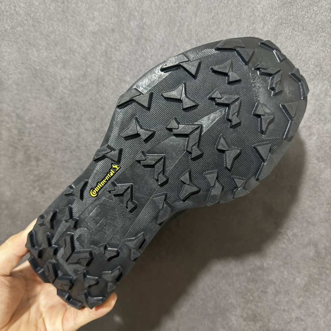 图片[9]-【公司级】阿迪达斯Adidas Terrex Agravic Trail 大速流星代系列户外越野体育低帮休闲运动慢跑鞋 Adidas/阿迪达斯 男女鞋，采用网织物 + 热熔框架支撑‌鞋面材质，双层MD高弹中底+耐磨锯齿橡胶外底❗️力求伴你勇攀高峰,挑战耐力！ 尺码：36-45 货号：KI4304-选品中心
