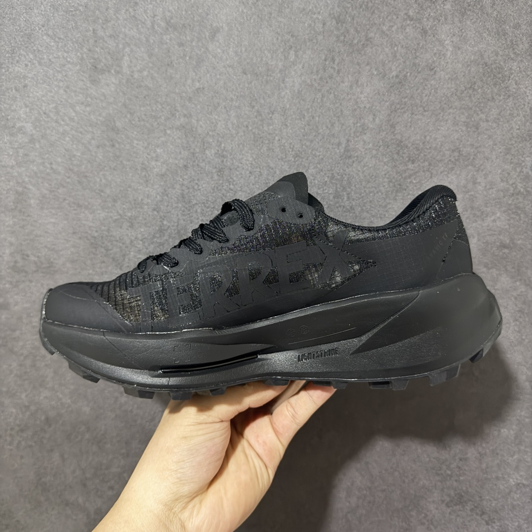 图片[2]-【公司级】阿迪达斯Adidas Terrex Agravic Trail 大速流星代系列户外越野体育低帮休闲运动慢跑鞋 Adidas/阿迪达斯 男女鞋，采用网织物 + 热熔框架支撑‌鞋面材质，双层MD高弹中底+耐磨锯齿橡胶外底❗️力求伴你勇攀高峰,挑战耐力！ 尺码：36-45 货号：KI4304-选品中心