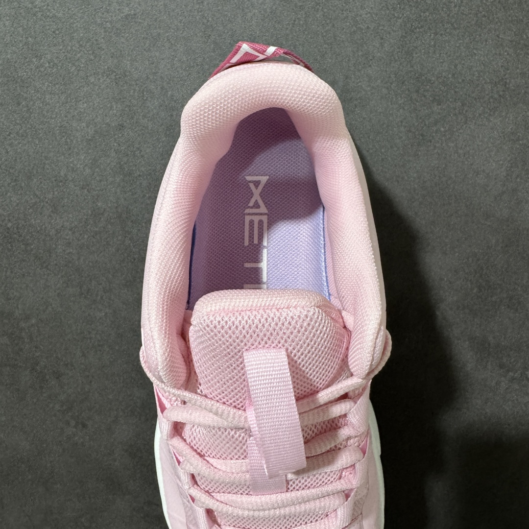 图片[6]-【公司级】耐克（NIKE）2026年男女子NIKE FREE METCON 7训练鞋 鞋款经过革新设计，增强了中足包覆。当然，我们沿袭了 Nike Free 技术，带来快速而强劲的脚感。灵活前足和稳定后跟，助你轻松从动态运动转换为力量型运动。Nike Free 技术将后跟泡棉的稳定性与中底柔软的泡棉相结合，带来动态训练所需的灵活性。全掌型橡胶外底，为泡棉提供支撑，同时提升耐穿性，可在草坪和混凝土等多种地面实现出色抓地力。织带鞋眼与快速系带系统相结合，实现稳固舒适的贴合感。轻盈网眼鞋面，带来舒适透气体验。中足织带系统取代了 Flywire 飞线，鞋头和鞋侧耐穿设计，提供出众支撑效果。 货号： II7406-610 尺码： 36 36.5 37.5 38 38.5 39 40 40.5 41 42 42.5 43 44 45 46 ​-选品中心