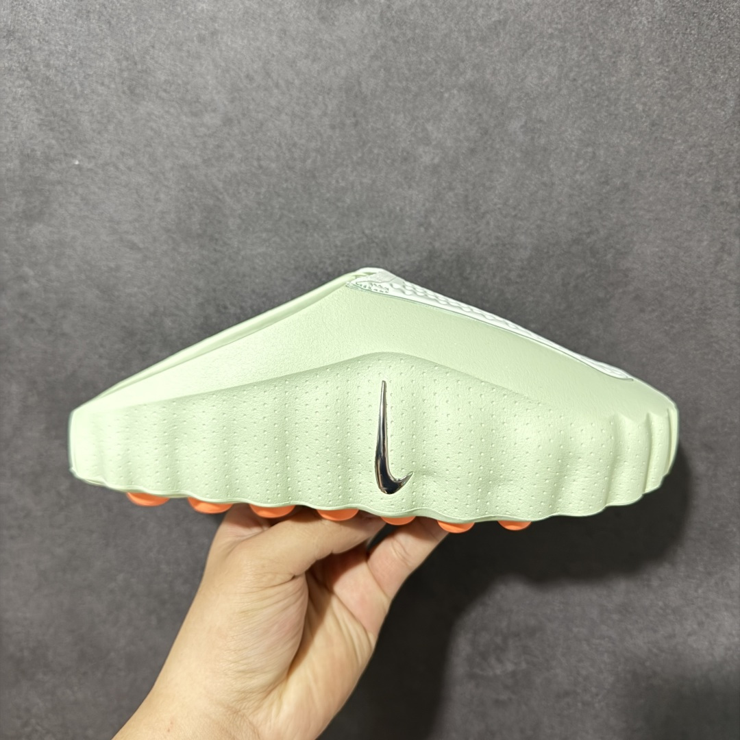 【公司级】Nike Mind 001舒适耐穿 透气 训练鞋男女款 透气孔洞、品牌徽标、拉环以及标志性的压力舱系统等元素，在侧身、鞋舌、后跟和外底等位置巧妙布局，不仅美化了鞋款造型，更强化了其功能性。 货号：HQ4309-300 尺码：36-47.5 编码：LDSB220230-选品中心