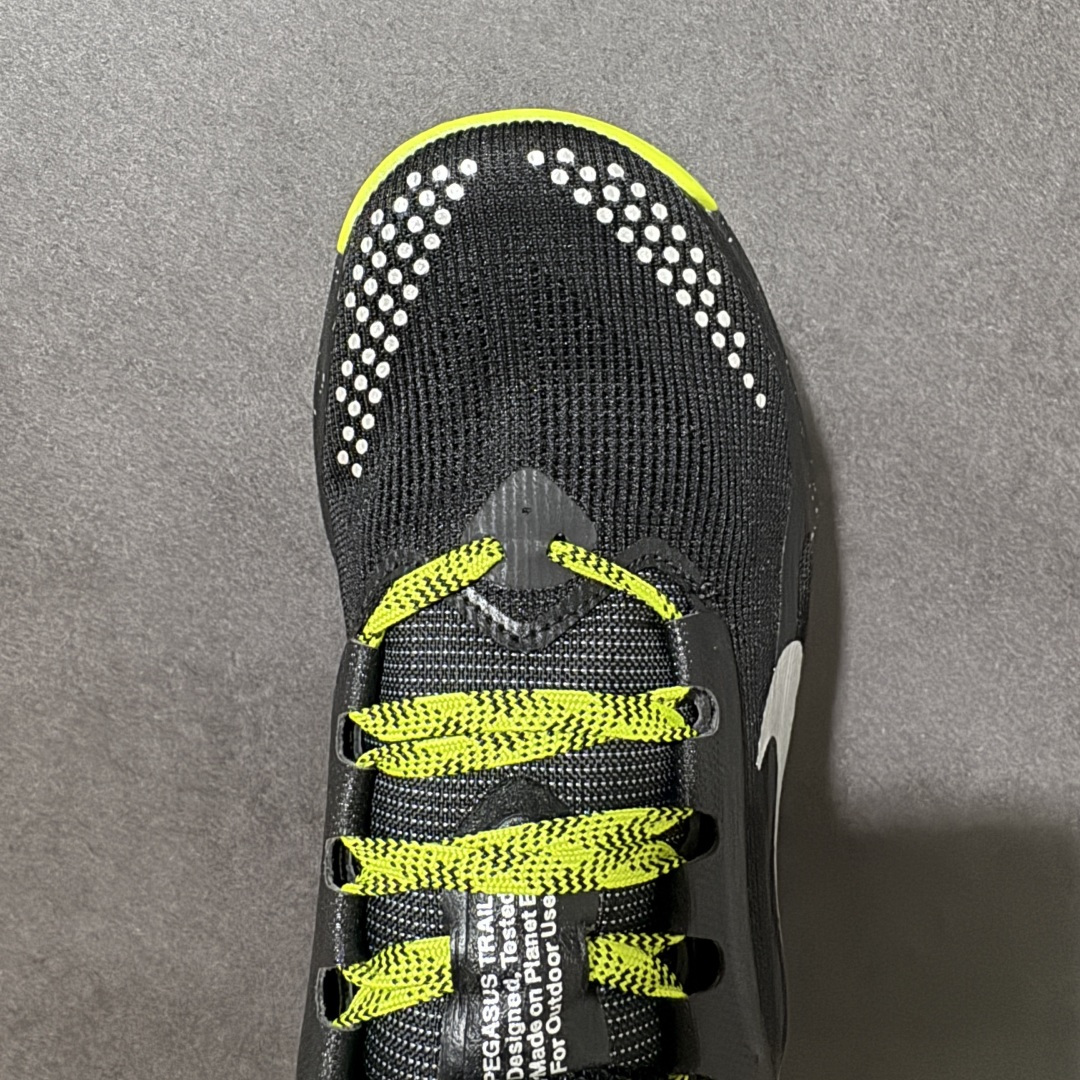 图片[5]-【公司级】Nike ACG Zegama Trail 耐克缓震透气户外跑步鞋 #鞋款质地轻盈 耐穿透气 粘性橡胶外底铸就适合攀岩的出众抓地力，柔软的 React 泡绵中底缔造非凡舒适感受，无论你是在城市健行，还是在野外攀岩，都能从容应对 货号：HV8116-701 尺码：40-45半-选品中心