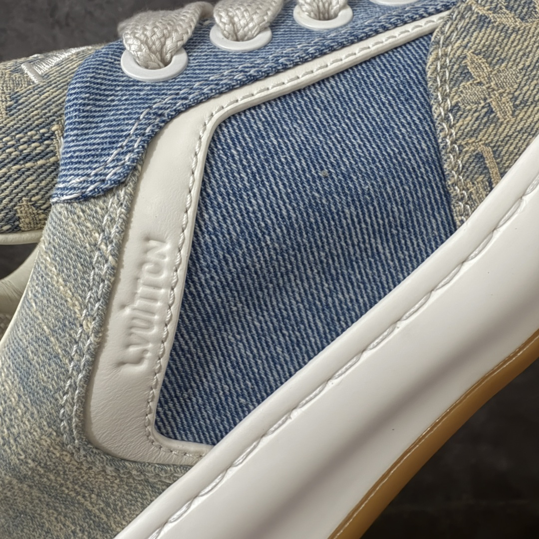 图片[5]-【佛山超a版】LV 路易威登LOUIS VUITTON Tilted Low Sneakers 倾斜系列低帮复古休闲运动文化百搭板鞋 2026早春款板鞋 饼干鞋 市场最顶天花板 正确细节 完美版型做工 欢迎对比市场任何品质的货品 广东原产 升级原楦型开发纸版 包装说明书防尘布袋物件(附送官方快递加固牛皮纸外盒!!)#采用Monogram 丹宁布鞋面材质#鞋垫嵌入软脚感EVA物料#后跟耐弯折滴塑支撑片#全新开发TPR光泽组合隔色鞋底❗ 尺码：39 40 41 42 43 44 45-选品中心