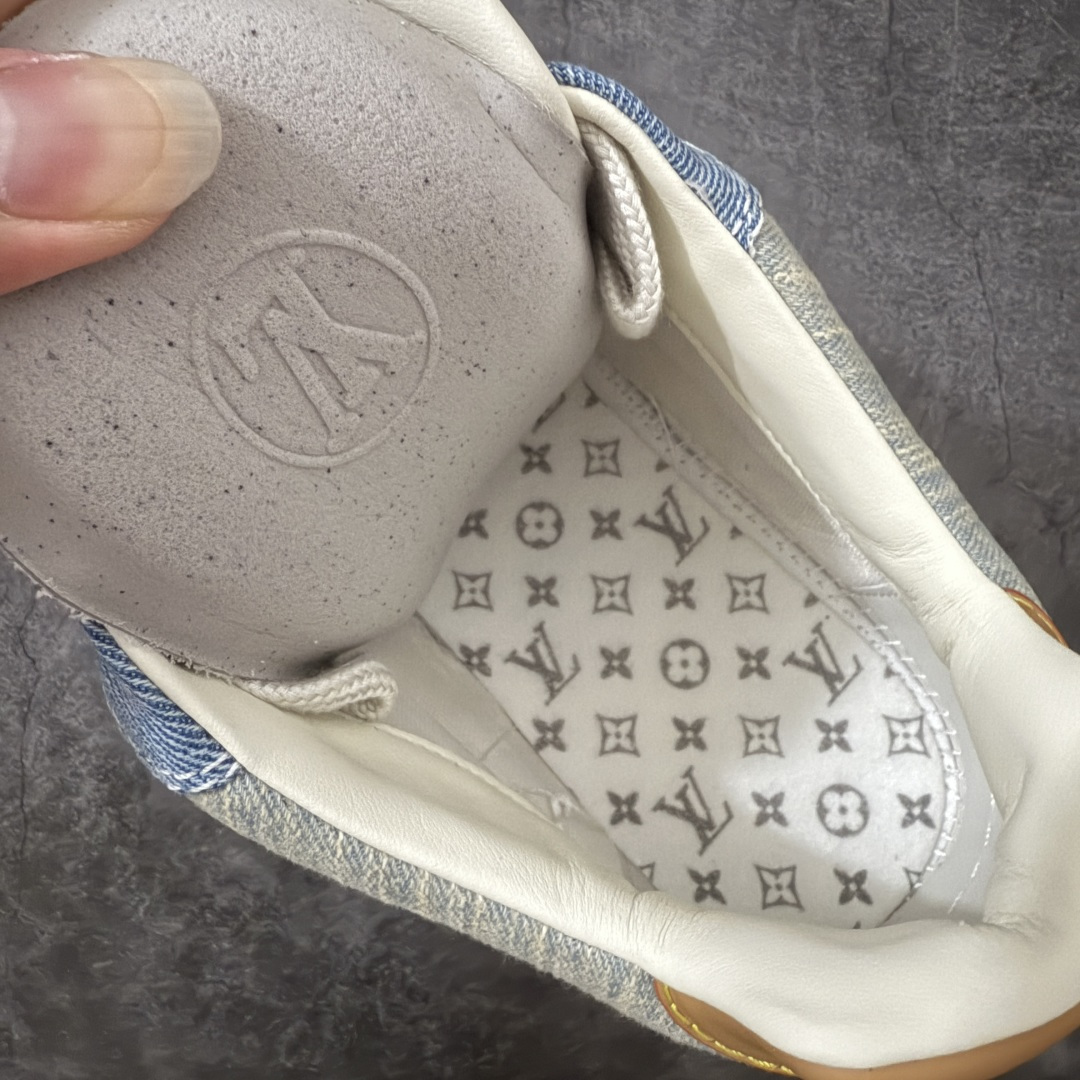 图片[10]-【佛山超a版】LV 路易威登LOUIS VUITTON Tilted Low Sneakers 倾斜系列低帮复古休闲运动文化百搭板鞋 2026早春款板鞋 饼干鞋 市场最顶天花板 正确细节 完美版型做工 欢迎对比市场任何品质的货品 广东原产 升级原楦型开发纸版 包装说明书防尘布袋物件(附送官方快递加固牛皮纸外盒!!)#采用Monogram 丹宁布鞋面材质#鞋垫嵌入软脚感EVA物料#后跟耐弯折滴塑支撑片#全新开发TPR光泽组合隔色鞋底❗ 尺码：39 40 41 42 43 44 45-选品中心