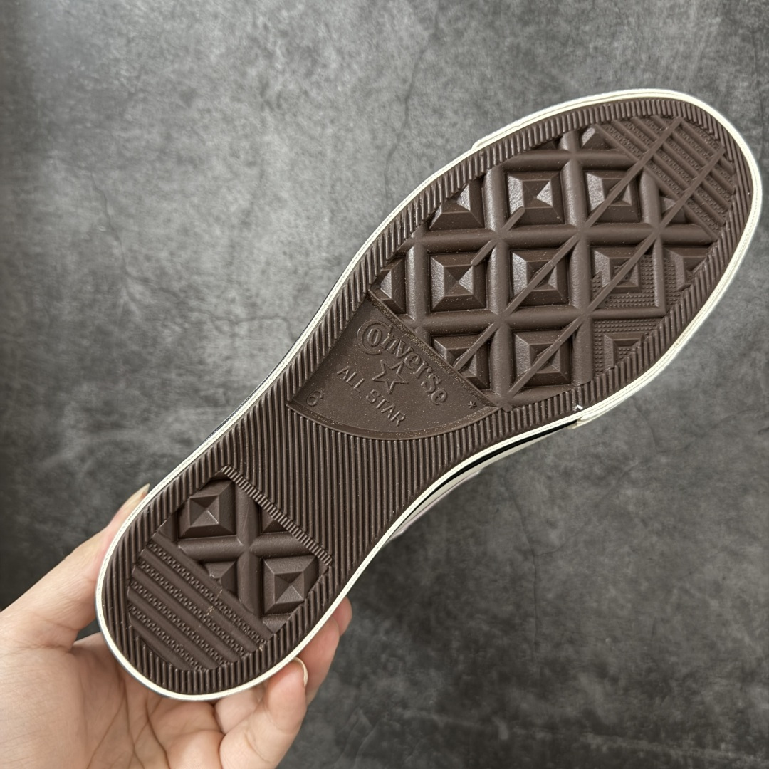 图片[9]-【虎扑2.0小头版】 Converse Chuck All Star 1970S 经典款潮流耐磨帆布鞋 浅粉高 A10527C 全新开发 不仅仅为小鞋头 细节 材料 做工 全方位升级 经典永不过时 十年老厂出品 平台正品订单 超稳定的品控清洁度 全套原厂材料配置 原厂硫化工艺 油性扁平尖头 原厂楦头纸板数据 一体化超软蓝底加持 超软EVA鞋垫 后掌灰色缓震胶 脚感一比一还原 耐磨橡胶大底 越南产内外标 原盒黑色吊牌 超高清洁度 随意冲正 如有更好白送 尺码：35 36 36.5 37 37.5 38 39 39.5 40 41 41.5 42 42.5 43 44-选品中心
