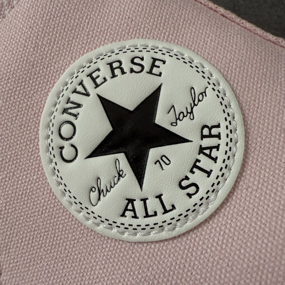 图片[2]-【虎扑2.0小头版】 Converse Chuck All Star 1970S 经典款潮流耐磨帆布鞋 浅粉高 A10527C 全新开发 不仅仅为小鞋头 细节 材料 做工 全方位升级 经典永不过时 十年老厂出品 平台正品订单 超稳定的品控清洁度 全套原厂材料配置 原厂硫化工艺 油性扁平尖头 原厂楦头纸板数据 一体化超软蓝底加持 超软EVA鞋垫 后掌灰色缓震胶 脚感一比一还原 耐磨橡胶大底 越南产内外标 原盒黑色吊牌 超高清洁度 随意冲正 如有更好白送 尺码：35 36 36.5 37 37.5 38 39 39.5 40 41 41.5 42 42.5 43 44-选品中心