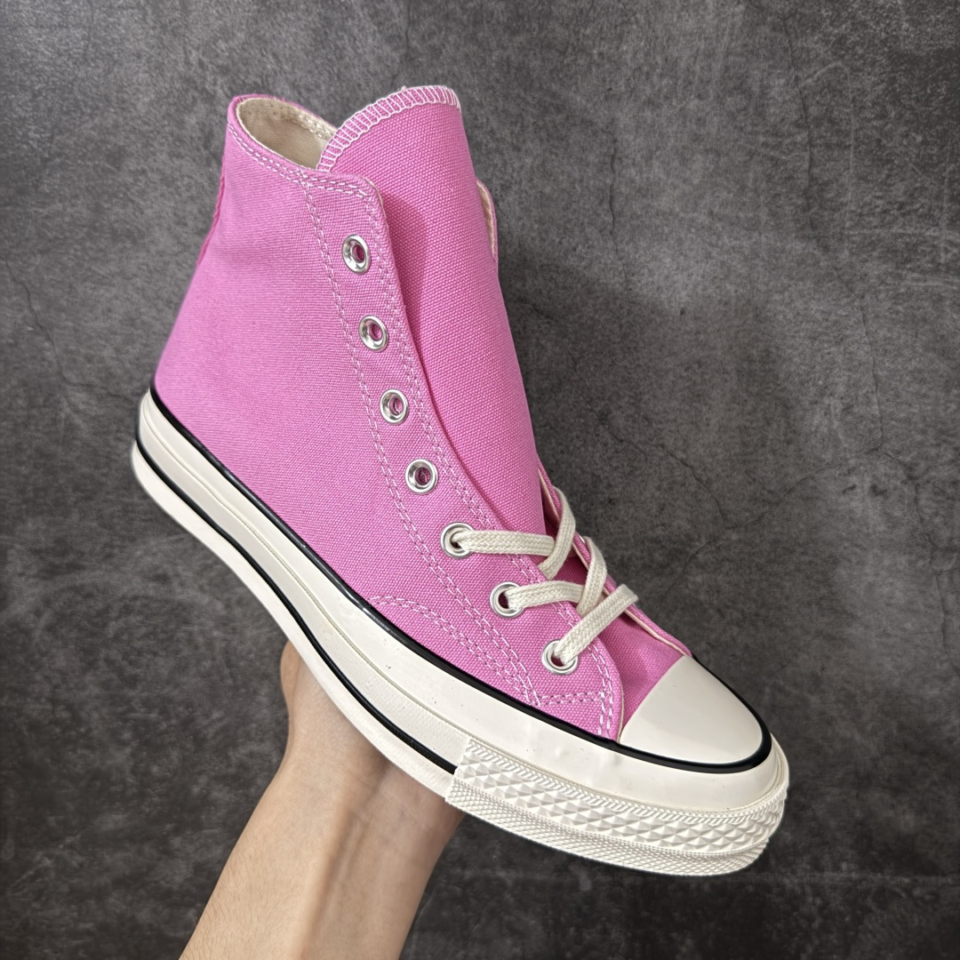 图片[3]-【虎扑2.0小头版】 Converse Chuck All Star 1970S 经典款潮流耐磨帆布鞋 粉高 164947C 全新开发 不仅仅为小鞋头 细节 材料 做工 全方位升级 经典永不过时 十年老厂出品 平台正品订单 超稳定的品控清洁度 全套原厂材料配置 原厂硫化工艺 油性扁平尖头 原厂楦头纸板数据 一体化超软蓝底加持 超软EVA鞋垫 后掌灰色缓震胶 脚感一比一还原 耐磨橡胶大底 越南产内外标 原盒黑色吊牌 超高清洁度 随意冲正 如有更好白送 尺码：35 36 36.5 37 37.5 38 39 39.5 40 41 41.5 42 42.5 43 44-选品中心