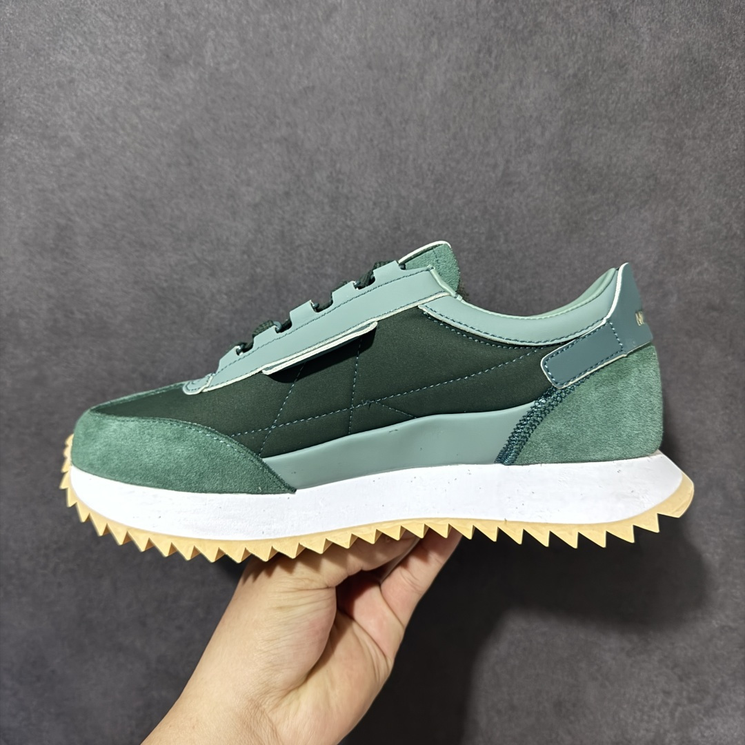 图片[2]-【公司级】盟可睐(蒙口)Moncler Pacey Low Sneaker 佩西系列低帮轻量户外登山运动鞋 #配置天地盖礼盒 #采用防撕裂牛津布组合翻毛皮饰片鞋面材质 #配置缓震OrthoLite(欧索莱)透气吸汗鞋垫 #双层EVA缓震材料中底 #外置锯齿防滑橡胶鞋底 尺码：36 37 38 39 40 41 42 43 44 45-选品中心