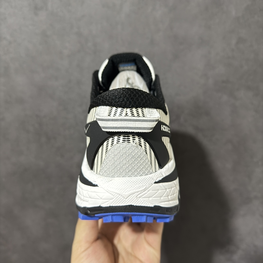 图片[4]-【公司级】Hoka Mafate Speed 2 马法特二代超轻厚底轻量山地跑步鞋 1126851 WTCB  #轻量化材料Fresh Foam。超轻量中底全部用料过3C认证！ 滚动平衡科技减少33%能量消耗 ！第二代Mafate更是延续精髓设计，并调整了整体的鞋型，修身的鞋型，更加灵巧的感觉一下子来了。外底韧弹感十足的EVA泡绵，结合Vibram橡胶大底，性能稳定输出，无论是平时穿着还是在潮湿的梅雨季节跑步，都是非常优秀的搭配。  尺码：36 36.5 37 38 38.5 39 40 40.5 41 42 42.5 43 44 45-选品中心
