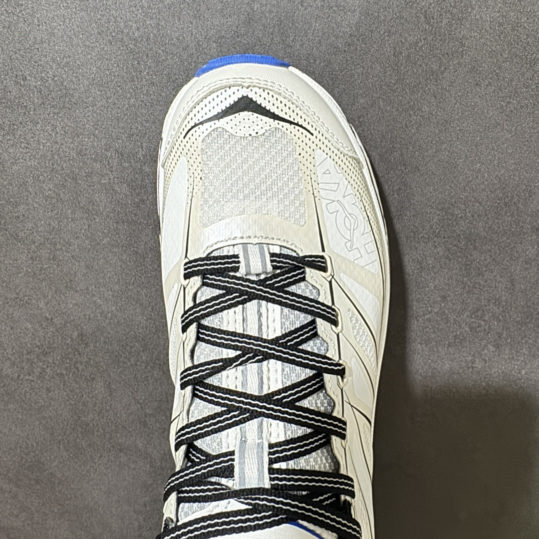 图片[5]-【公司级】Hoka Mafate Speed 2 马法特二代超轻厚底轻量山地跑步鞋 1126851 WTCB  #轻量化材料Fresh Foam。超轻量中底全部用料过3C认证！ 滚动平衡科技减少33%能量消耗 ！第二代Mafate更是延续精髓设计，并调整了整体的鞋型，修身的鞋型，更加灵巧的感觉一下子来了。外底韧弹感十足的EVA泡绵，结合Vibram橡胶大底，性能稳定输出，无论是平时穿着还是在潮湿的梅雨季节跑步，都是非常优秀的搭配。  尺码：36 36.5 37 38 38.5 39 40 40.5 41 42 42.5 43 44 45-选品中心