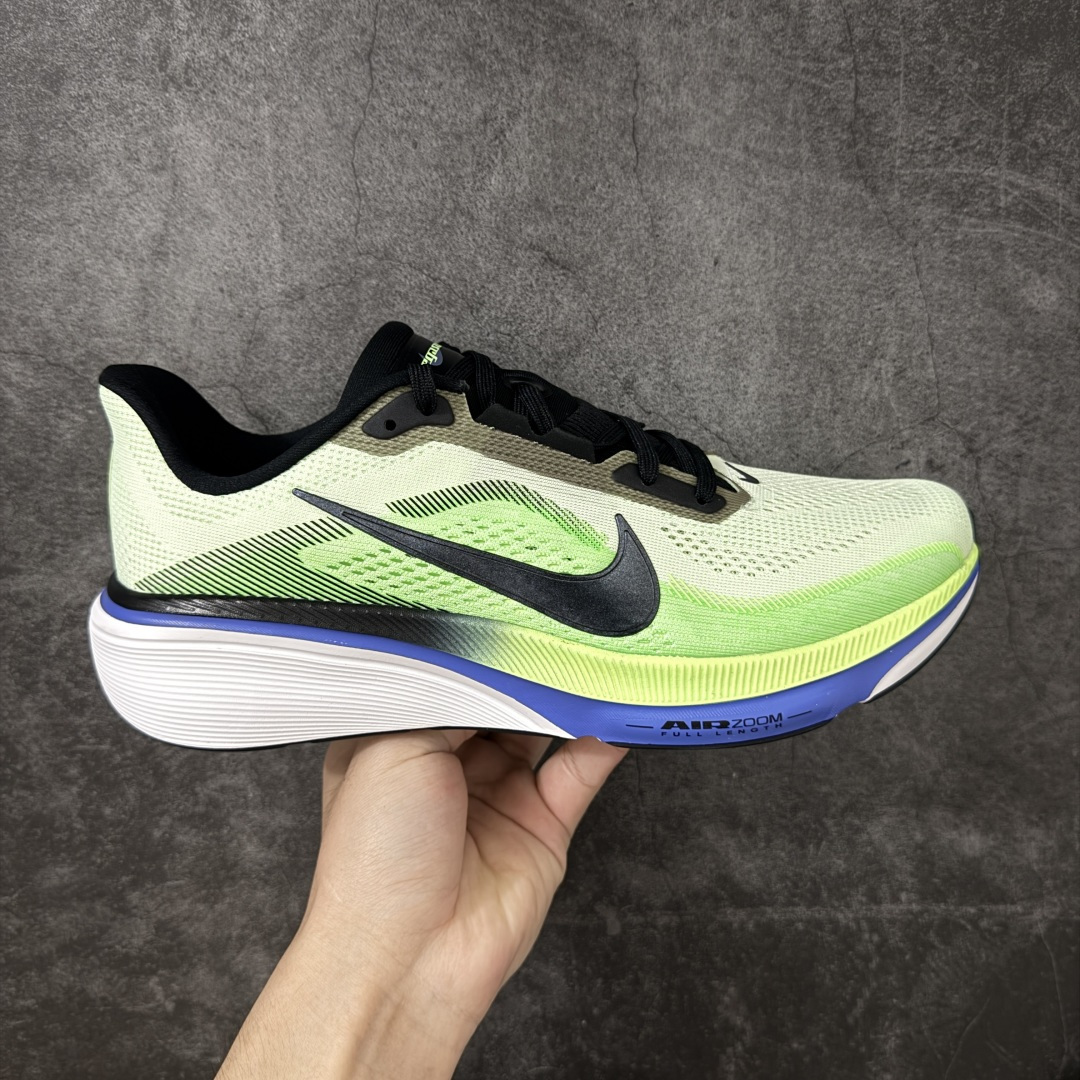 【XE纯原】Nike Air Zoom Pegasus 42 登月42代超级飞马系列马拉松跑步鞋 IB1873-702 平台专供 充正品质 之前未流通市场版本 内里嵌入定型海绵 中底搭载前Zoom+全掌React配置 全部原鞋开发打造 所有细节全部同步原版 全新一代拥有 Zoom Air 一如既往的稳定感和流畅感 鞋面采用工程网眼设计 为特定高热区域营造出色透气性 进一步增加鞋面的穿孔数量 让足部能够快速散热 中足搭配 Flywire 飞线 在高速运动时营造舒适稳定的贴合感 内置Zoon气垫加持 动力十足！ 尺码： 39-48.5-选品中心