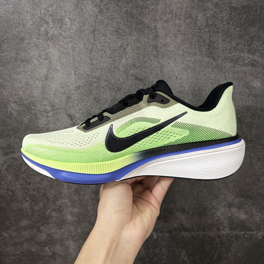 图片[2]-【XE纯原】Nike Air Zoom Pegasus 42 登月42代超级飞马系列马拉松跑步鞋 IB1873-702 平台专供 充正品质 之前未流通市场版本 内里嵌入定型海绵 中底搭载前Zoom+全掌React配置 全部原鞋开发打造 所有细节全部同步原版 全新一代拥有 Zoom Air 一如既往的稳定感和流畅感 鞋面采用工程网眼设计 为特定高热区域营造出色透气性 进一步增加鞋面的穿孔数量 让足部能够快速散热 中足搭配 Flywire 飞线 在高速运动时营造舒适稳定的贴合感 内置Zoon气垫加持 动力十足！ 尺码： 39-48.5-选品中心