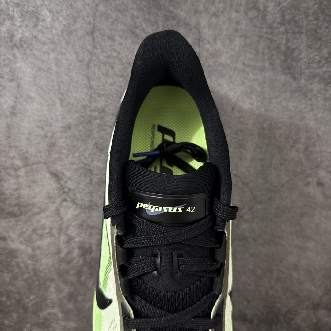 图片[8]-【XE纯原】Nike Air Zoom Pegasus 42 登月42代超级飞马系列马拉松跑步鞋 IB1873-702 平台专供 充正品质 之前未流通市场版本 内里嵌入定型海绵 中底搭载前Zoom+全掌React配置 全部原鞋开发打造 所有细节全部同步原版 全新一代拥有 Zoom Air 一如既往的稳定感和流畅感 鞋面采用工程网眼设计 为特定高热区域营造出色透气性 进一步增加鞋面的穿孔数量 让足部能够快速散热 中足搭配 Flywire 飞线 在高速运动时营造舒适稳定的贴合感 内置Zoon气垫加持 动力十足！ 尺码： 39-48.5-选品中心