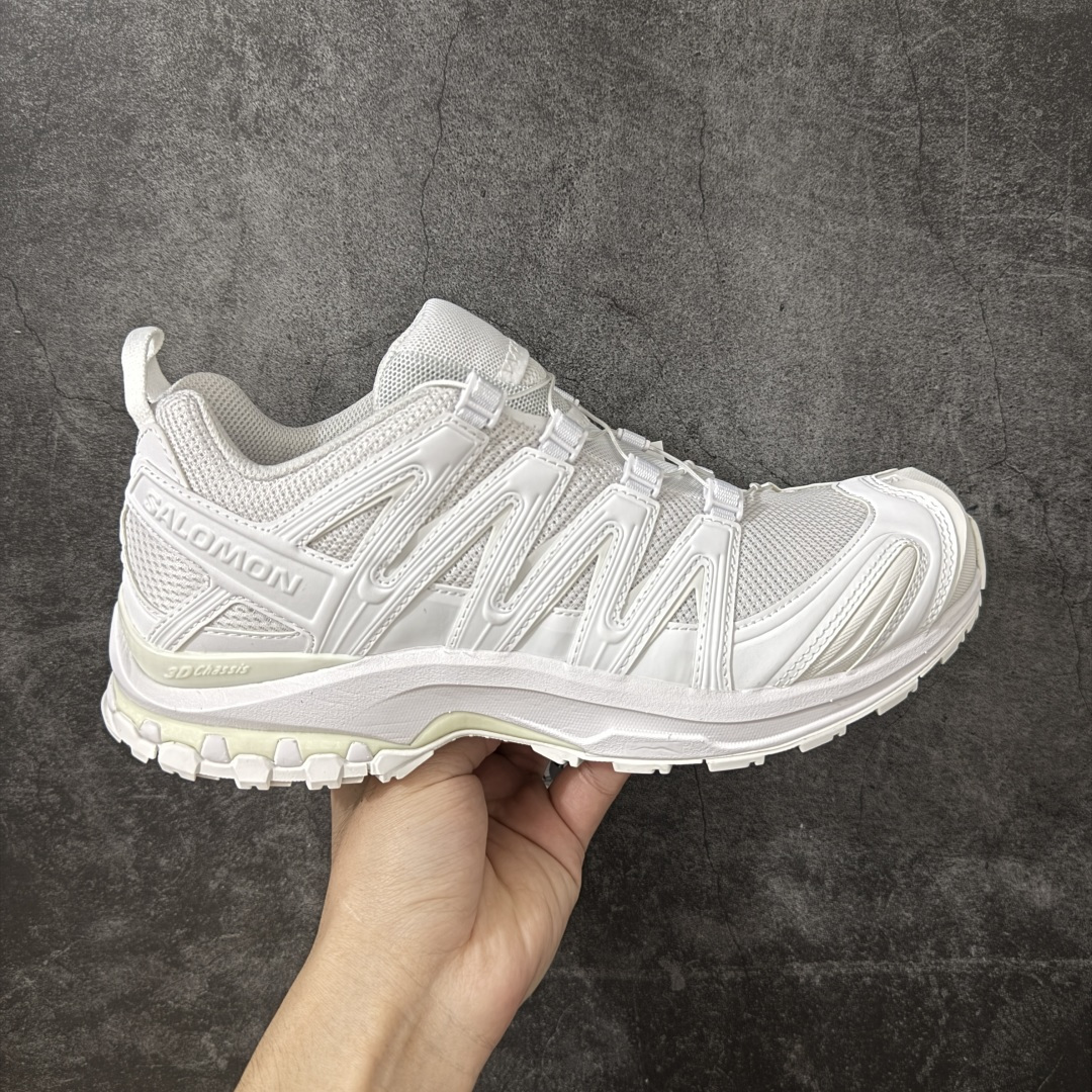 【A1纯原版】SALOMON XA Pro 3D 纯白 萨洛蒙潮流越野机能户外功能鞋 454406 纯原外贸平台特供订单 耗时半年巨作 全套原纸板楦头开发 原厂特供网布配套加持 确保原汁原味 完美呈现版型 原档数据独家私模五层组合大底 男女鞋同步官方开发 原装Ortholite轻量化鞋垫 中底布带钢印编号 原厂TPU锁扣 进口港宝加持 后跟自然饱满 还原公司包裹性 鞋面采用SENSIFT贴合技术 全方位贴合包裹脚型 鞋跟部鞋底牵引设计 提供强大的抓地性能 更适应野外崎岖不平的道路 其3D ADVANCED CHASSIS底盘 材料轻量大化 钉齿设计更具稳定性 防护性 鞋底易磨损区运用CONTAGRIP高耐磨材料 应对城市硬质路面长距离跑考验 尺码：36 36.5 37.5 38 38.5 39 40 40.5 41 42 42.5 43 44 44.5 45-选品中心
