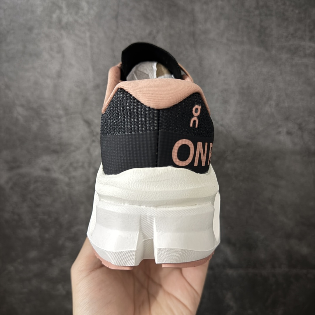 图片[4]-【公司级】On昂跑 Cloudmonster 小怪兽3 舒适防滑耐磨 休闲运动跑鞋 该款 Cloudmonster 的与众不同的全新“趣怪”风格，显而易见！延续怪兽级性能依旧搭载了大体积的 Cloud Tec 鞋底科技的性能更明显的摇椅圆弧轮廓让步代轻松发挥迈进地淋漓尽致，带来更强的回弹感！更好地推进你向前的每一步，尽享舒适度，由再生材质打造的柔软鞋垫和鞋面确保出色的透气性，将舒适度提升至新高，为你跑完轻松的5公里或费力的20公里提供理想助力，怪兽般的外形和妙趣的畅跑背后是强大的性能表现！ 货号：3WG10061432 尺码：36-45-选品中心