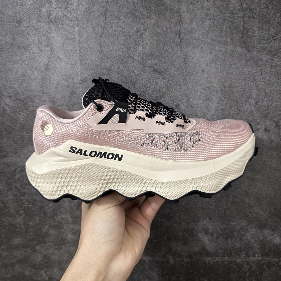 【纯原版】SALOMON萨洛蒙 ULTRA GLIDE 4 减震轻便透气舒适全地形 越野跑鞋 男女款 粉色 491492 潮流越野机能户外休闲运动跑步鞋 采用透气网布与防护皮革组合鞋面材质 牛角扣系带开合 欧索莱环保去臭环型组合鞋垫 外置4D先进科技以及Contagrip大底 尺码：39-44-选品中心