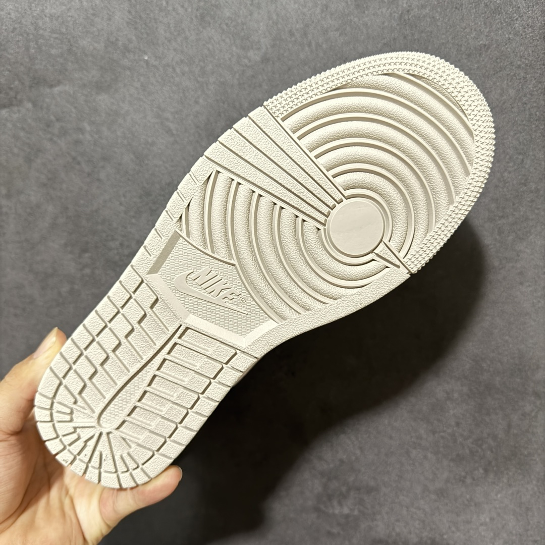 图片[9]-【K版纯原】Air Jordan AJ1 Low 低帮 IV3219-161 全新流水线出品 市场第二梯队最强版 全部原鞋开发 原楦原纸板开发 全鞋电脑针车 原厂内置全掌气垫 原盒内在原标 唯一Zp原版鞋带绑法 免检产品 全新2022版型 全头层皮料 完美零毛边处理 原厂配置全掌气垫 价格定位良心 新配色陆续出货 尺码：36-46-选品中心